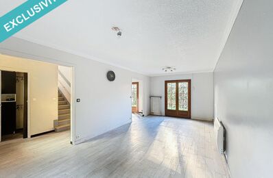 vente maison 325 000 € à proximité de Lissy (77550)