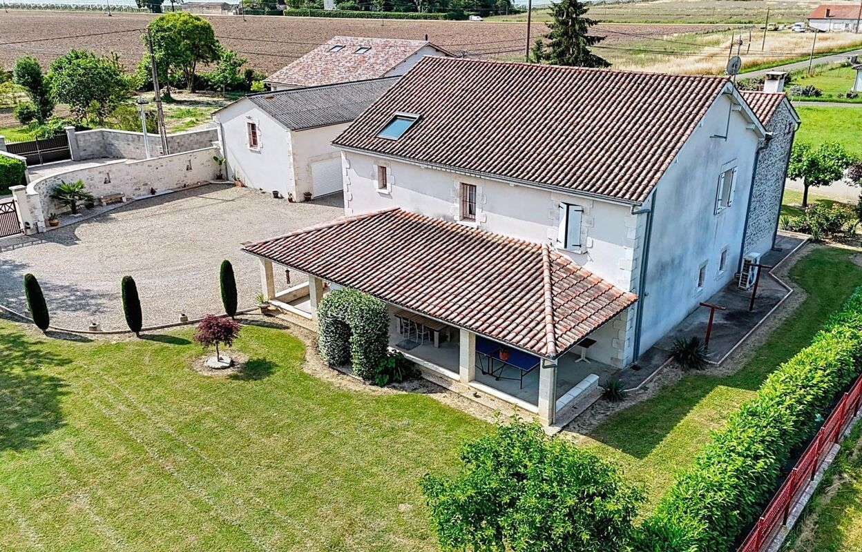 maison 8 pièces 309 m2 à vendre à Sainte-Bazeille (47180)