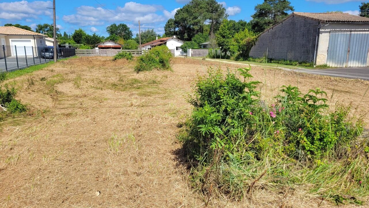 terrain  pièces 1350 m2 à vendre à Lesparre-Médoc (33340)