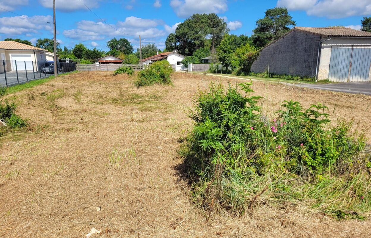 terrain  pièces 1350 m2 à vendre à Lesparre-Médoc (33340)