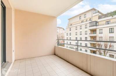 APPARTEMENT T4 85M2 HYPER CENTRE VILLEFRANCHE — photo du bien