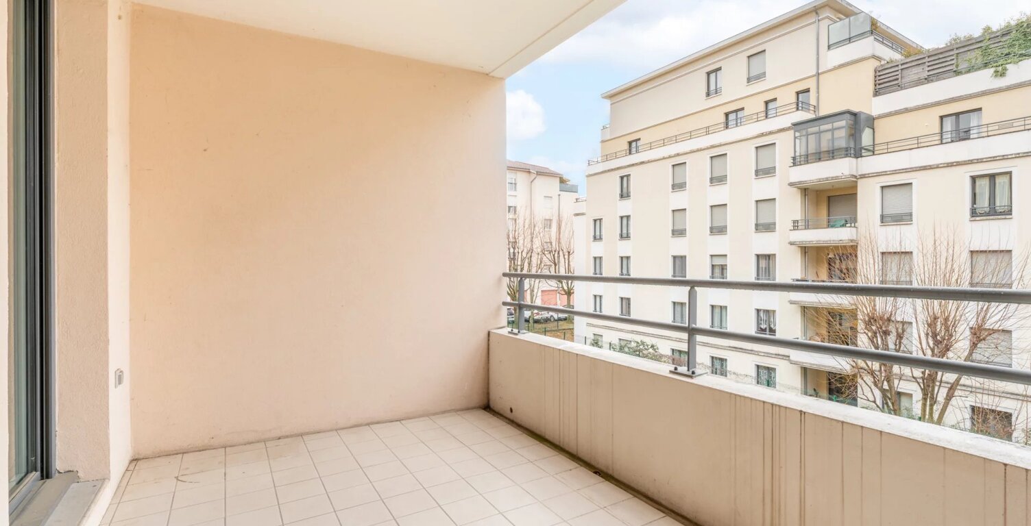APPARTEMENT T4 85M2 HYPER CENTRE VILLEFRANCHE — photo 1