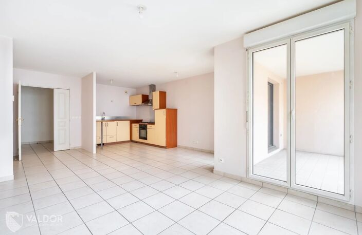 APPARTEMENT T4 85M2 HYPER CENTRE VILLEFRANCHE — photo 2