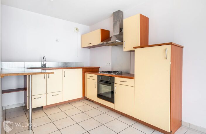 APPARTEMENT T4 85M2 HYPER CENTRE VILLEFRANCHE — photo 3