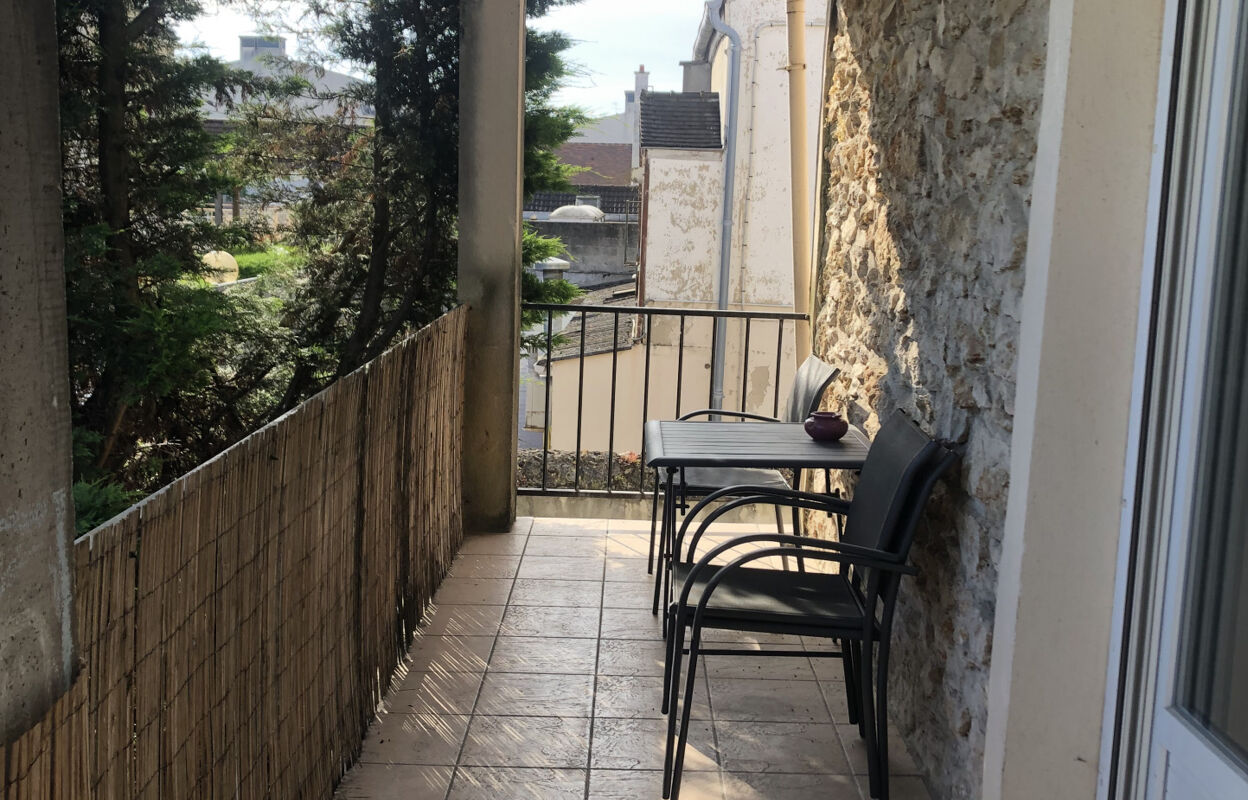 appartement 3 pièces 65 m2 à vendre à Saint-Fargeau-Ponthierry (77310)