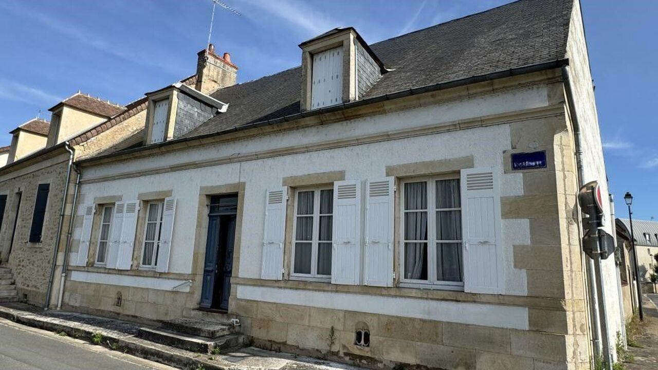 maison 7 pièces 131 m2 à vendre à Saint-Amand-Montrond (18200)