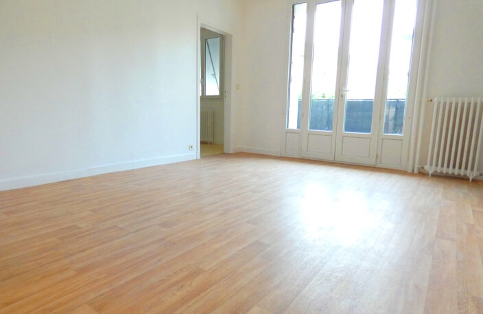T3 ASCENSEUR BALCON — photo 3