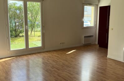 vente appartement 119 500 € à proximité de Villevoques (45700)