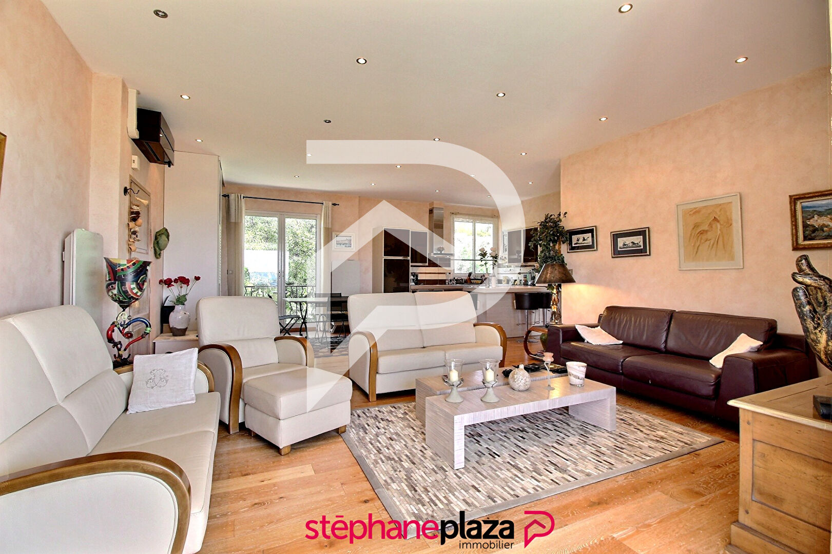 Appartement  T4 à vendre Lavandou (Le) 83980