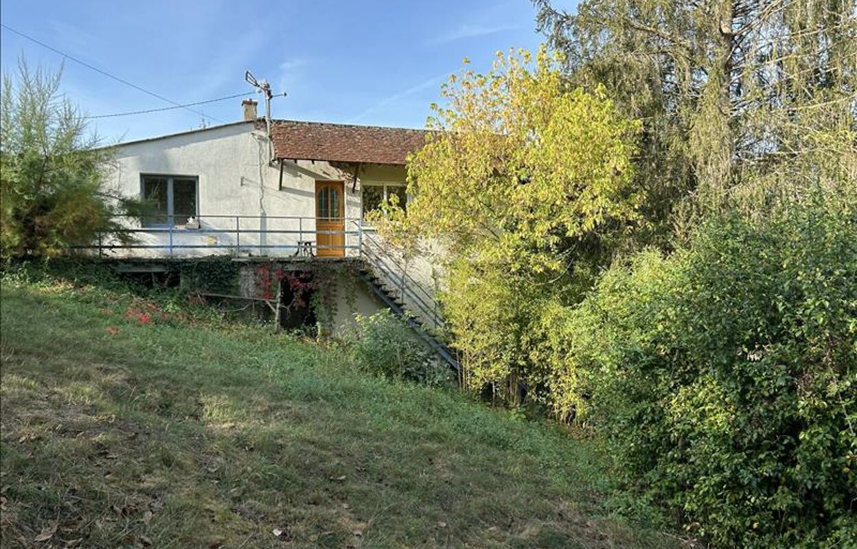 maison 3 pièces 53 m2 à vendre à Ceaulmont (36200)