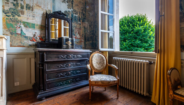 Villa / Maison 10 pièces  à vendre Saint-Savinien 17350