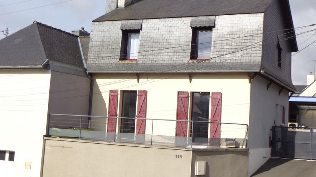 maison 4 pièces 103 m2 à vendre à Fougères (35300)