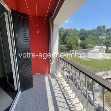 Appartement 4 pièces 69 m²