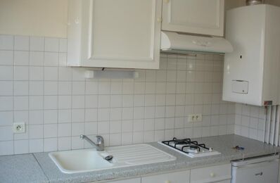 location appartement 530 € CC /mois à proximité de Riom (63200)