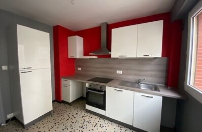 location appartement 650 € CC /mois à proximité de Mezel (63115)