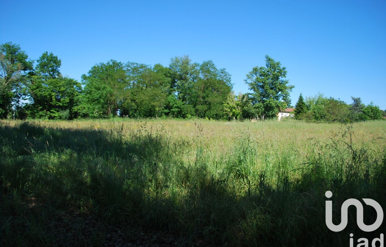 terrain  pièces 1900 m2 à vendre à Saint-Pierre-d'Eyraud (24130)