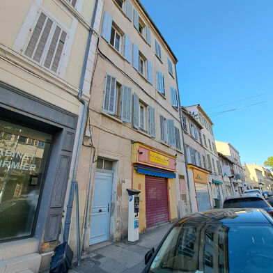 Immeuble  833000 €