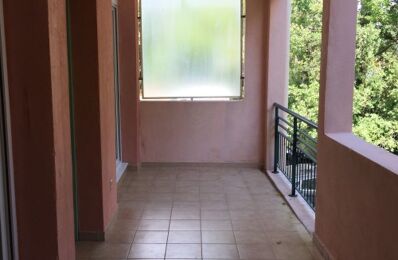 location appartement 790 € CC /mois à proximité de Simiane-Collongue (13109)