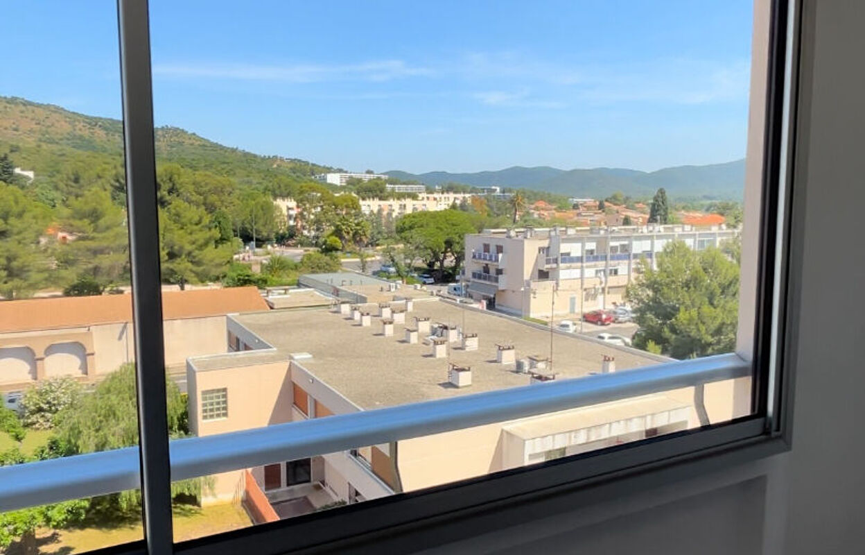 appartement 2 pièces 39 m2 à vendre à Hyères (83400)