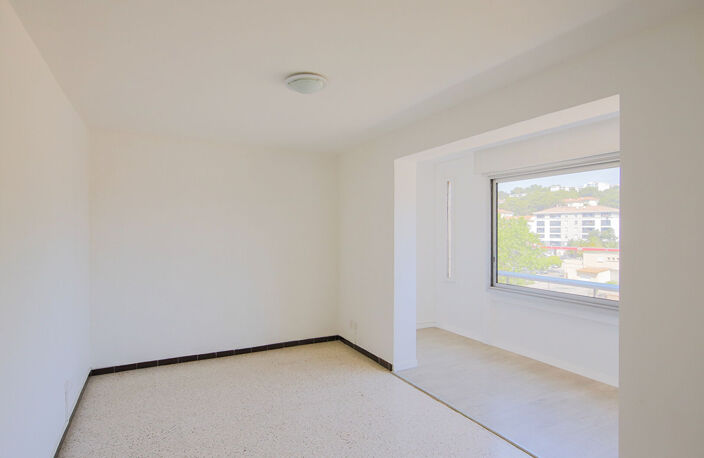 Appartement Hyères 2 pièces 39.64 m2 — photo 5