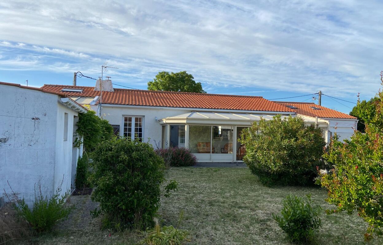 maison 5 pièces 157 m2 à vendre à Barbâtre (85630)