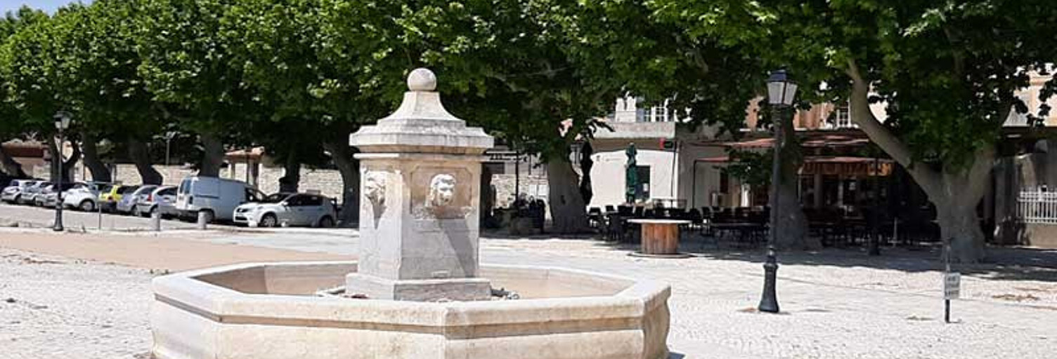 Immeuble  400 m² à vendre à Boulbon (13150)