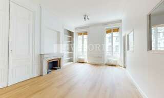 Bureau  176 m² à louer à Lyon 2 (69002)