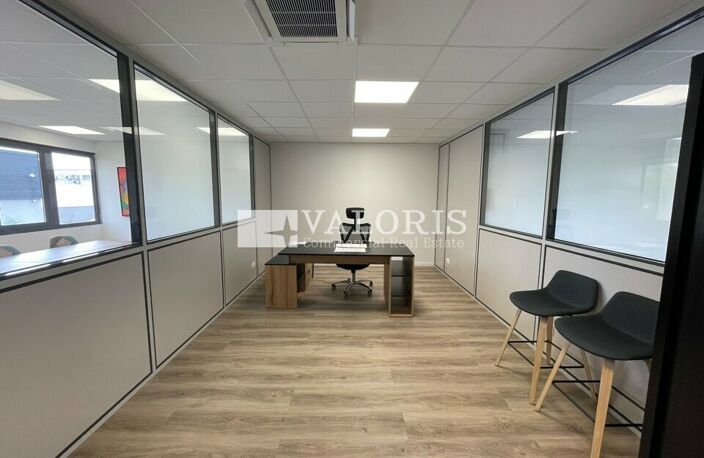 BUREAUX à LOUER — photo 4
