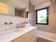 MAISON 8 PIECES  - 210 M2 - 74160 ARCHAMPS — photo 2