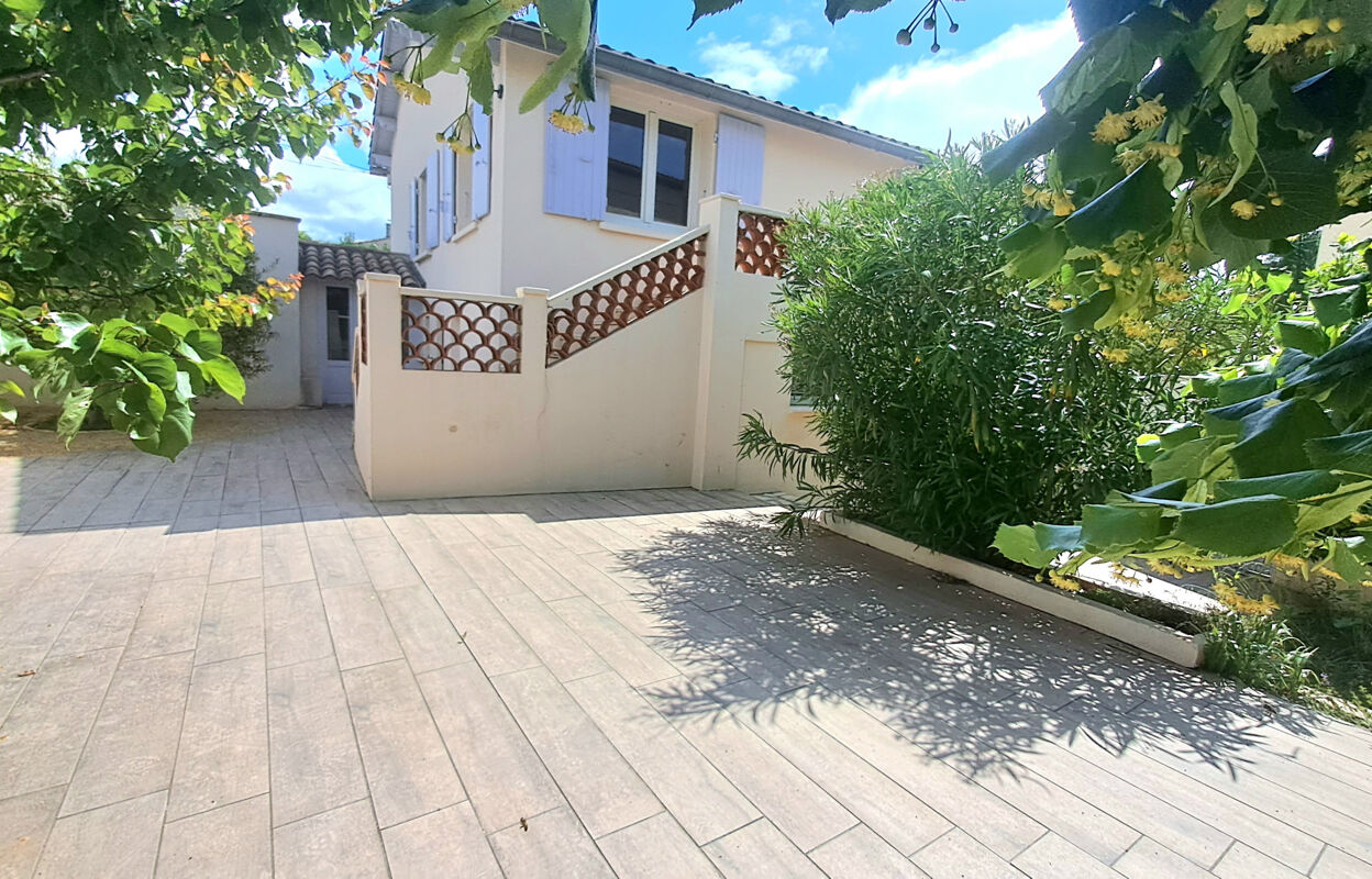 maison 7 pièces 158 m2 à vendre à La Bastide-des-Jourdans (84240)