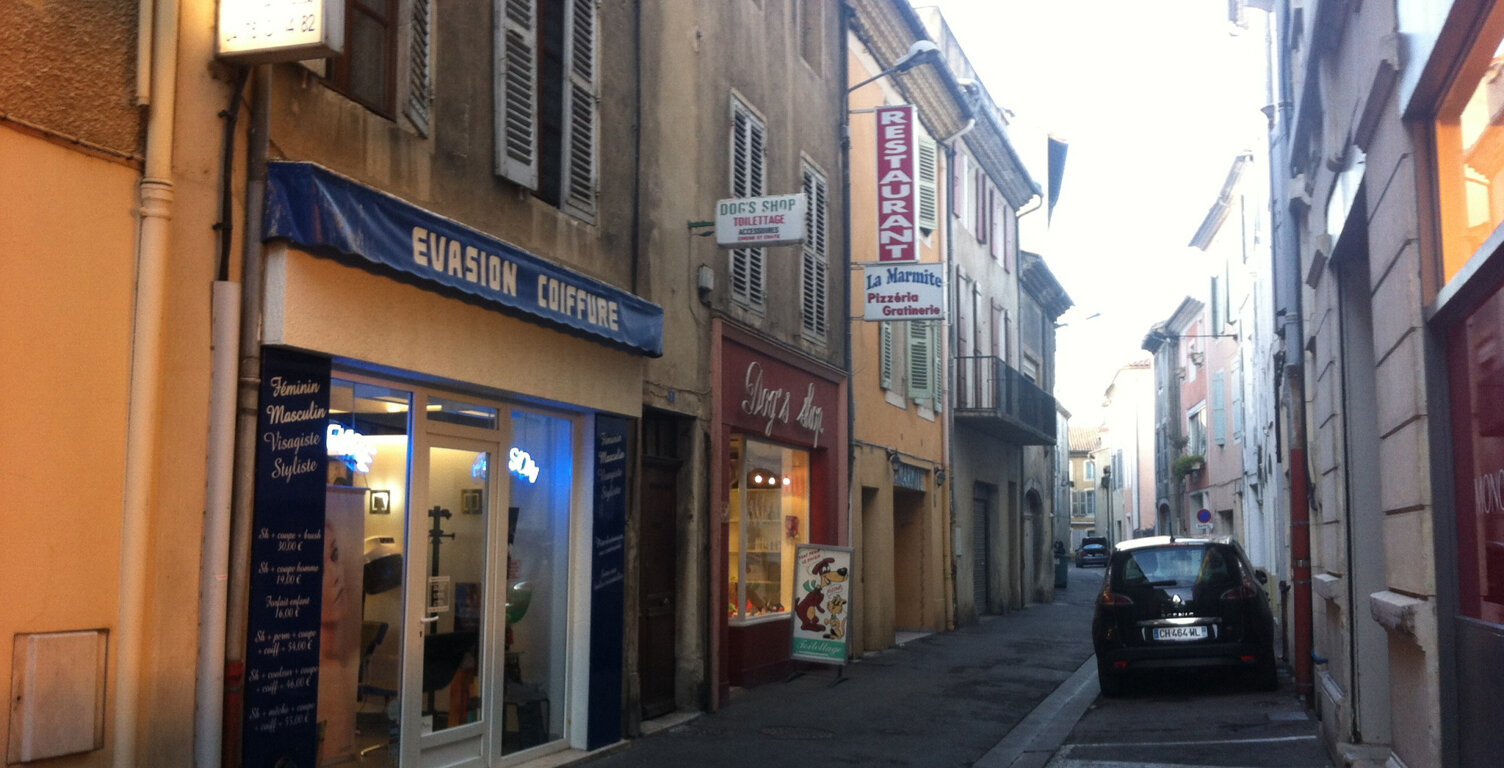 Local à louer centre ville 1 rue des Granges — photo 1