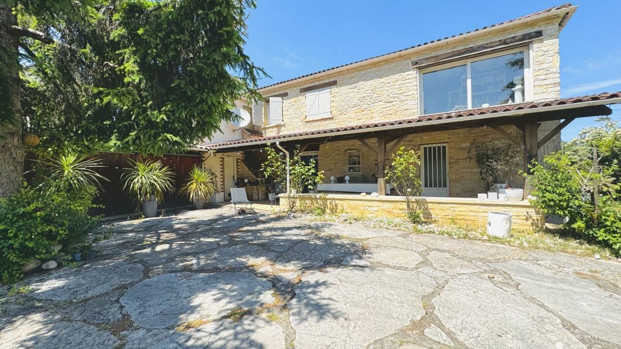 maison 6 pièces 135 m2 à vendre à Crayssac (46150)