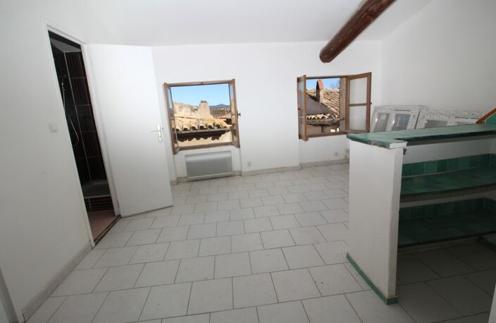 Pertuis centre ville rue Piétonne 4 appartements à vendre — photo 4