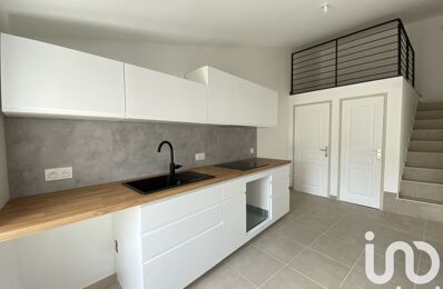 vente appartement 225 000 € à proximité de Cheval-Blanc (84460)