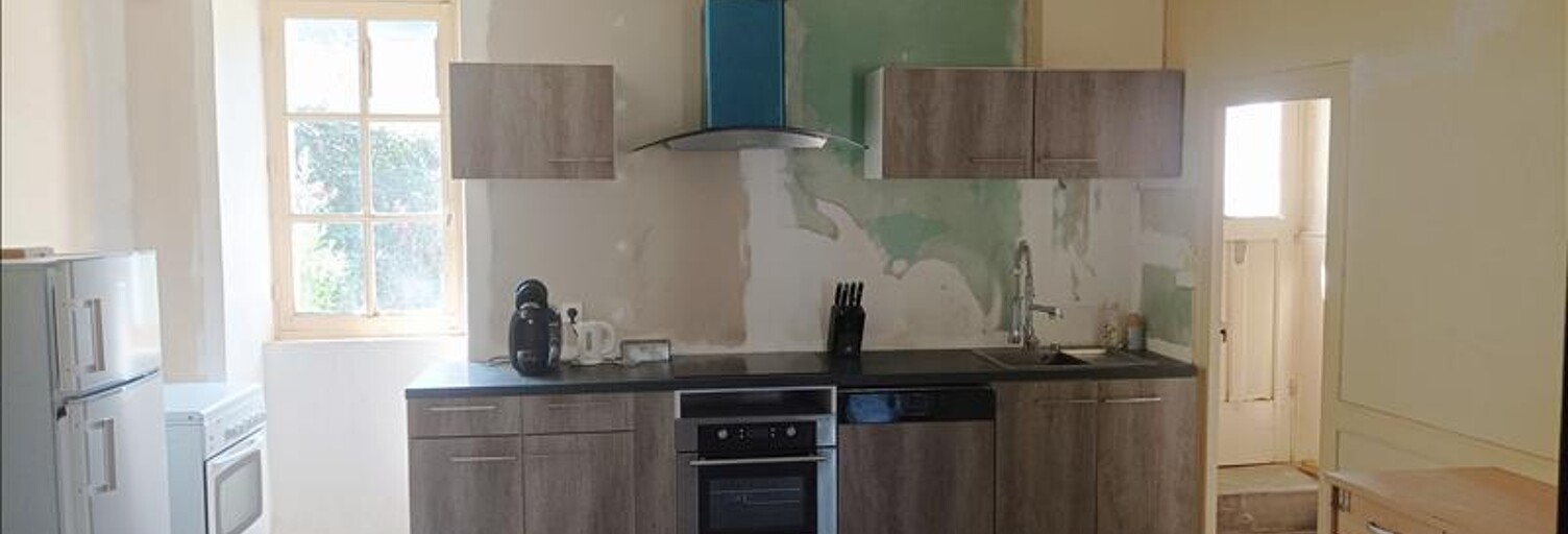 Maison 4 Pièces 103 m² à vendre à Beaune-d'Allier (03390)