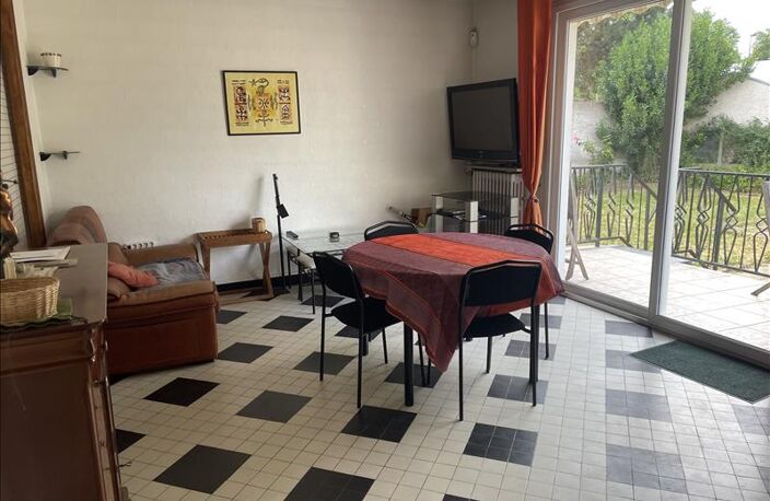 Maison en pierre de 5 pièces principales — photo 2