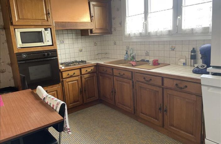 Maison en pierre de 5 pièces principales — photo 4