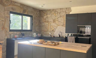 Maison 3 Pièces 118 m² à vendre à Pietrosella (20166)