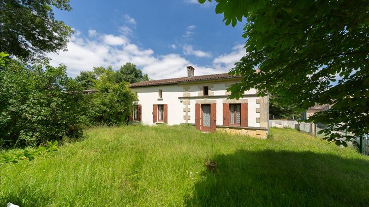 maison 5 pièces 99 m2 à vendre à Chamouillac (17130)