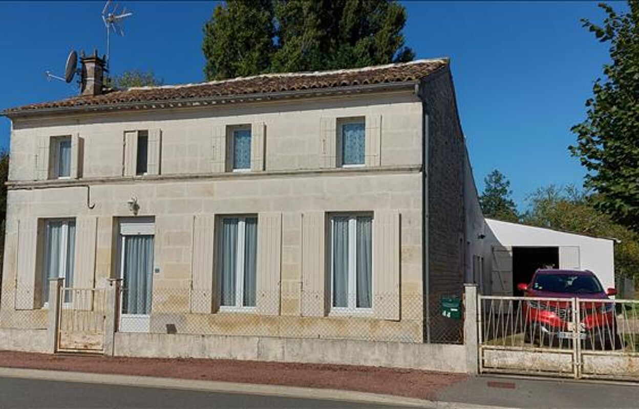 maison 4 pièces 130 m2 à vendre à Saint-Genis-de-Saintonge (17240)