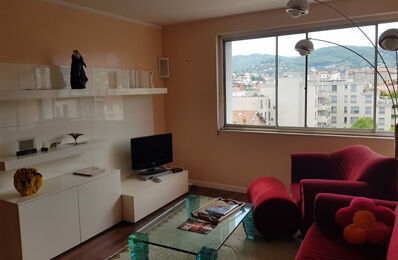 location appartement 740 € CC /mois à proximité de Les Martres-de-Veyre (63730)