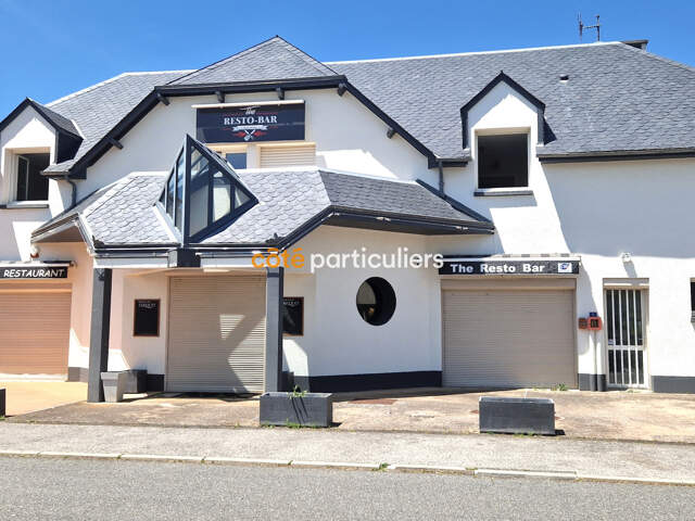 Ensemble immobilier — photo du bien