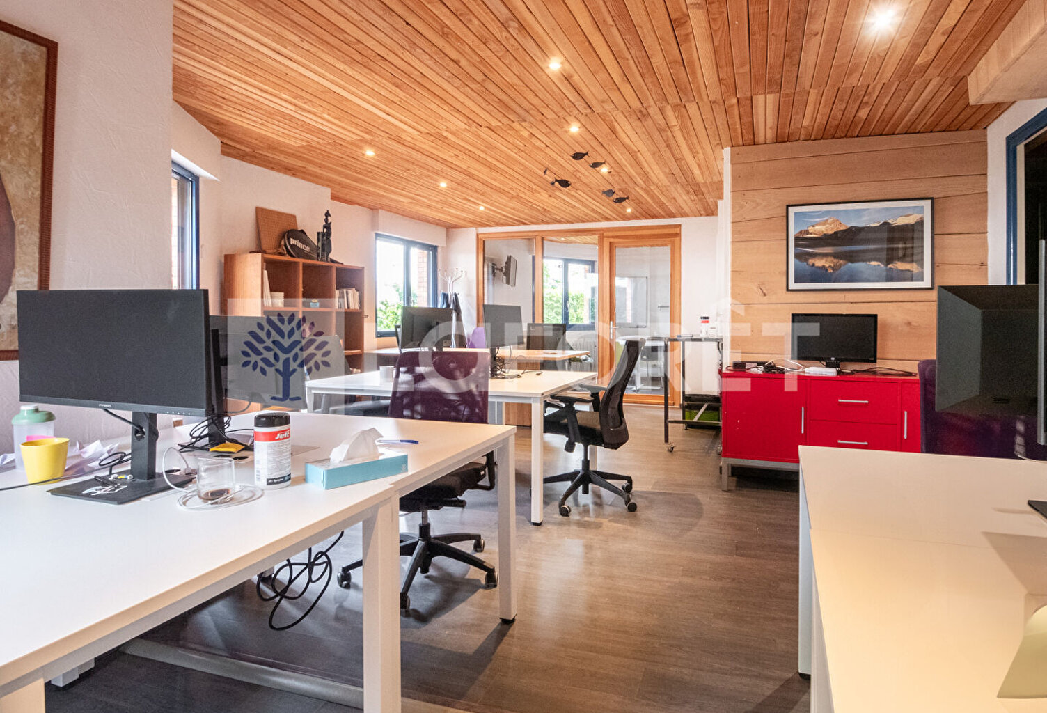 Bureaux 198 m² Annecy - Secteur TRIANGLE D'OR - A DEUX PAS DE... — photo 1