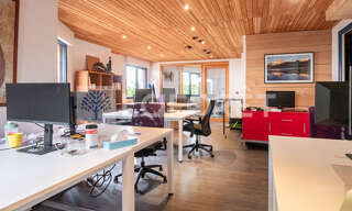 Bureau  198 m² à louer à Annecy (74000)