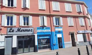 Immeuble  411 m² à vendre à Marignane (13700)