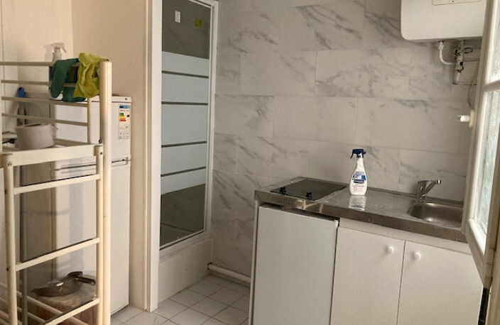 Paris 1 er -Châtelet les Halles chambre refaite à neuf — photo 2