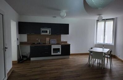 location appartement 680 € CC /mois à proximité de Cérons (33720)