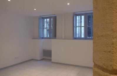 location appartement 740 € CC /mois à proximité de Camblanes-Et-Meynac (33360)