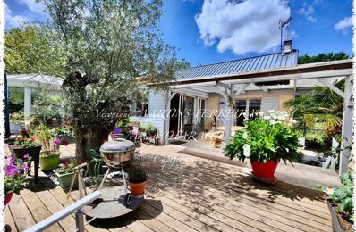 vente maison 344 000 € à proximité de La Chapelle-Saint-Ursin (18570)