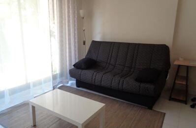 location appartement 605 € CC /mois à proximité de Saint-Vincent-de-Barbeyrargues (34730)